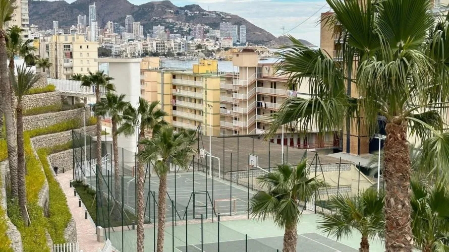 Ático de 3 dormitorios en Benidorm, España No. 964 № 9