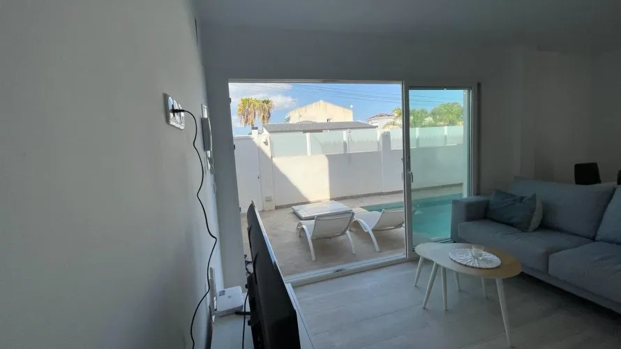 Bungalow de 73m² en Cabo Roig, España No. 1269 № 1