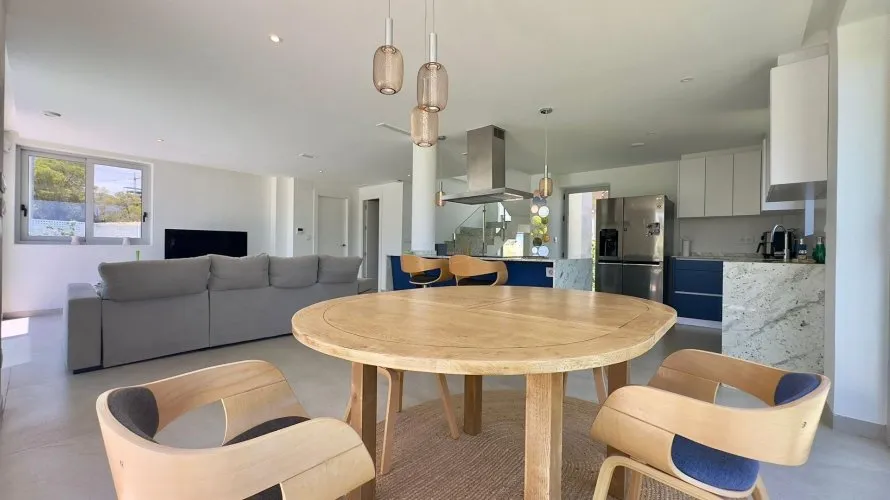 Villa de 3 dormitorios en Finestrat, España No. 968 № 17