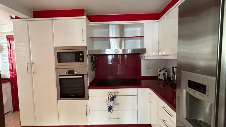 Apartamento de 2 dormitorios en Benidorm, España No. 1032 № 24