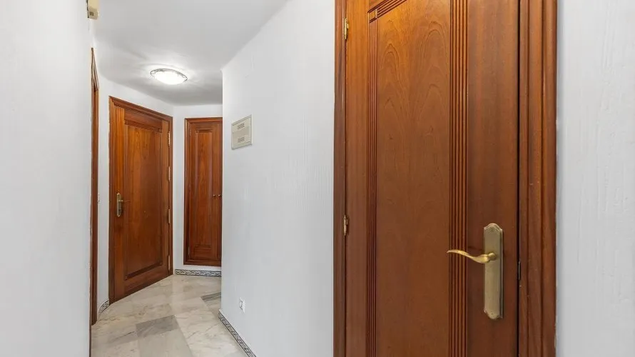 Apartamento de 2 dormitorios en Torrevieja, España No. 1342 № 18