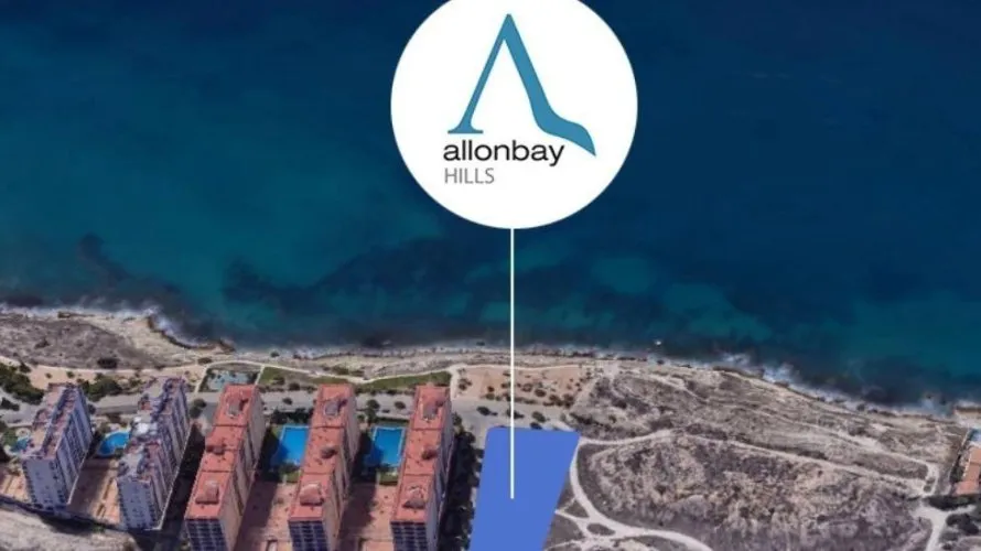 Apartamento de 2 dormitorios en Villajoyosa, España No. 581 № 7
