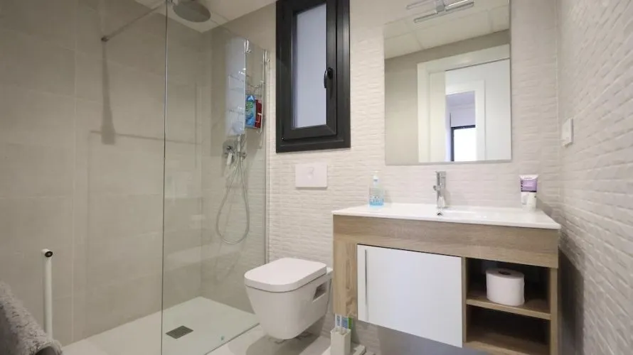 Apartamento de 2 dormitorios en Torrevieja, Spain No. 616 № 7