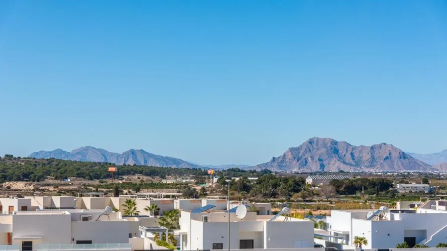 Apartamento de 2 dormitorios en Benijófar, España No. 992 № 13