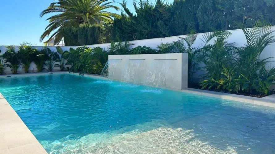 Villa de 4 dormitorios en La Zenia, España No. 654 № 9
