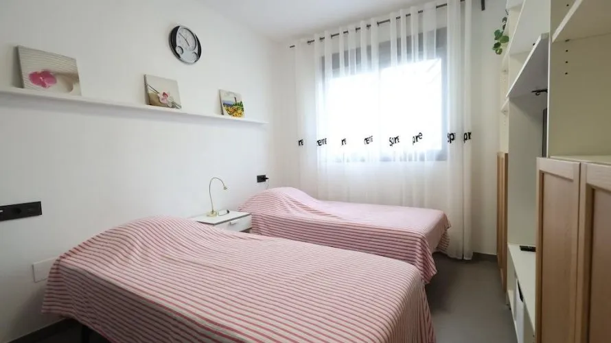 Bungalow de 2 dormitorios en La Zenia, España No. 1219 № 6