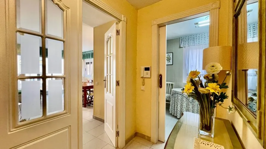 Apartamento de 3 dormitorios en Torrevieja, España No. 1245 № 4