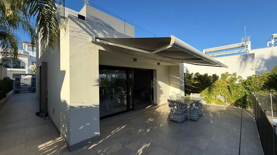 Villa de 3 dormitorios en Ciudad Quesada, España No. 1190 № 6