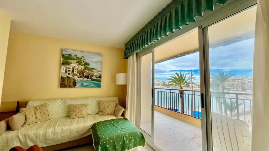 Apartamento de 3 dormitorios en Torrevieja, España No. 1245 № 10