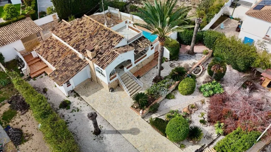 Apartamento de 3 dormitorios en L'Alfàs del Pi, España No. 1281