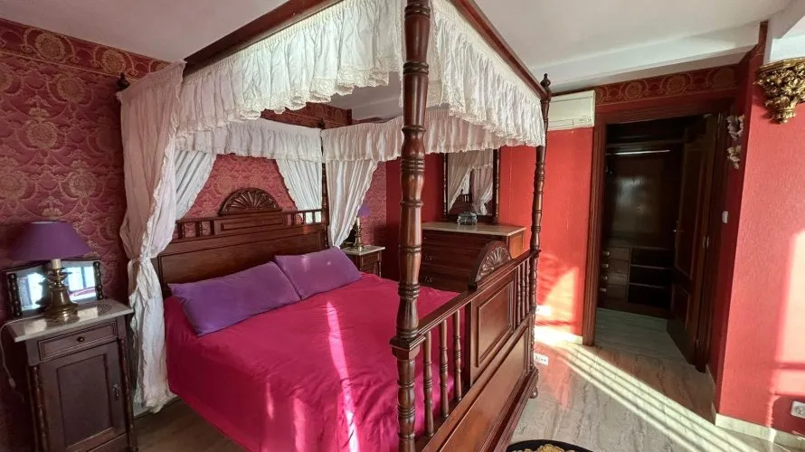 Apartamento de 2 dormitorios en Benidorm, España No. 1032 № 10