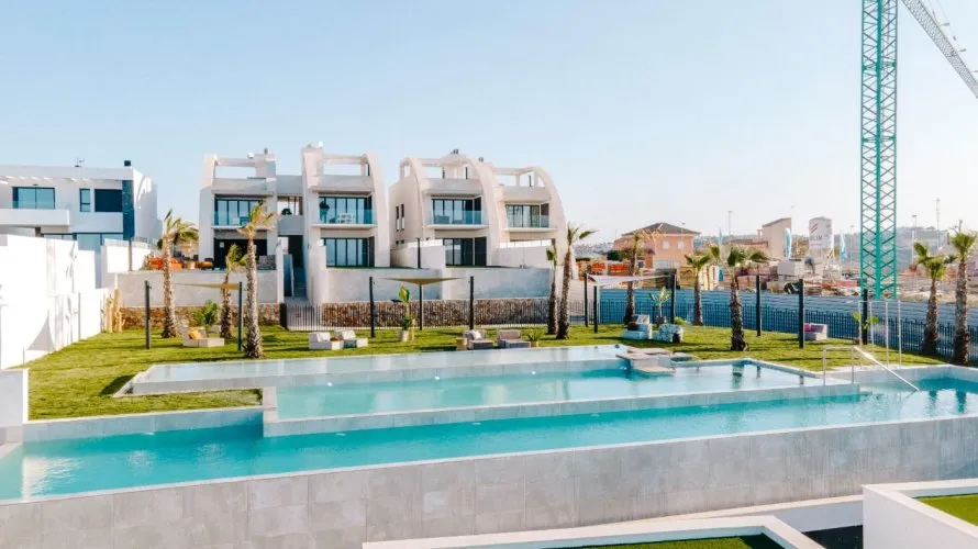 Bungalow de 3 dormitorios en Ciudad Quesada, España No. 871 № 18