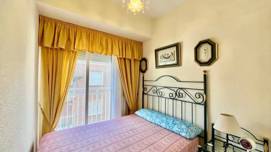 Apartamento de 1 dormitorio en Santa Pola, España No. 1252 № 28