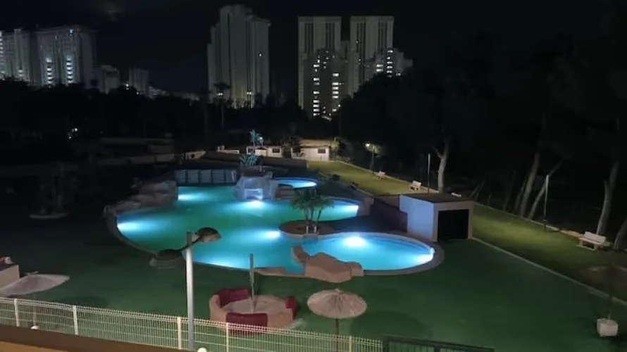 Apartamento de 2 dormitorios en Villajoyosa, España No. 1337 № 23
