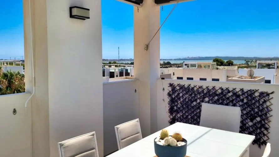 Bungalow de 2 dormitorios en Ciudad Quesada, España No. 984 № 16