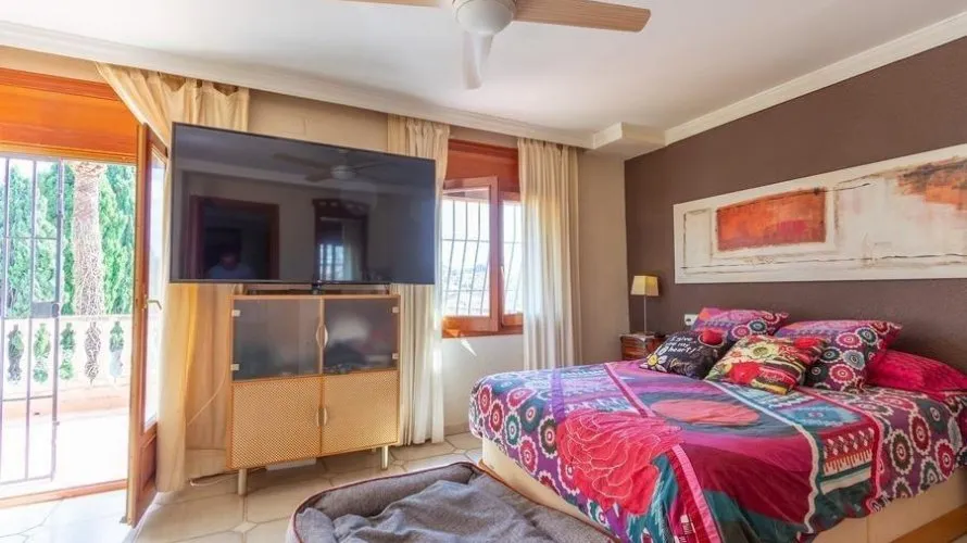 Apartamento de 4 dormitorios en Finestrat, España No. 1259 № 18