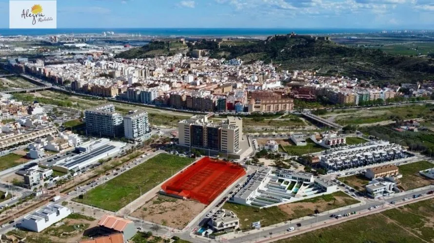 Сasa de 2 dormitorios en Sagunto, España No. 938