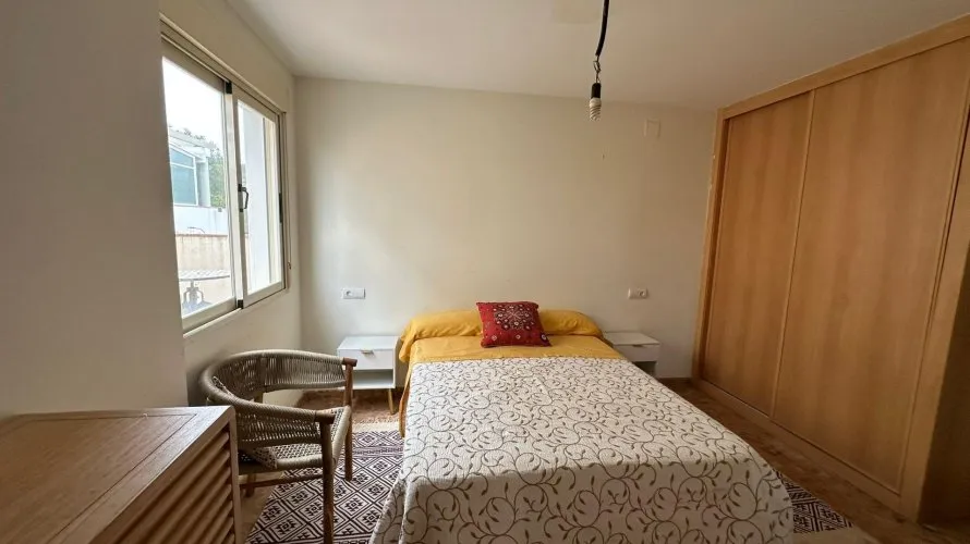 Apartamento de 4 dormitorios en L'Alfàs del Pi, España No. 1261 № 11