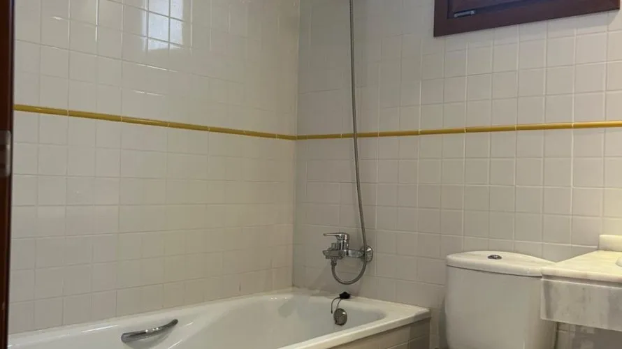 Apartamento de 2 dormitorios en Torrevieja, Spain No. 590 № 9