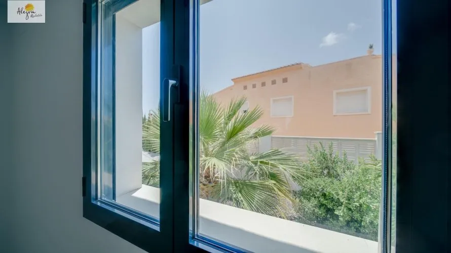 Villa de 5 dormitorios en Calpe, Spain No. 842 № 12