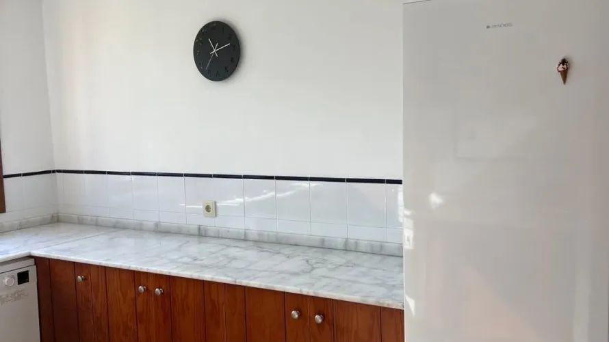 Apartamento de 2 dormitorios en Torrevieja, Spain No. 590 № 15