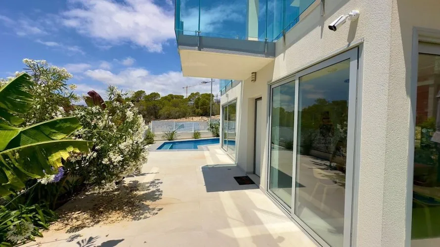 Villa de 3 dormitorios en Finestrat, España No. 968 № 5