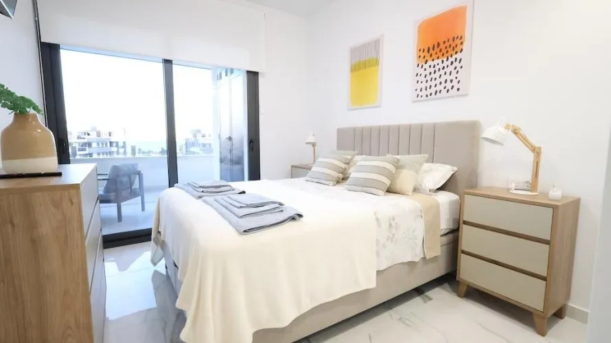 Apartamento de 2 dormitorios en Torrevieja, Spain No. 616 № 9