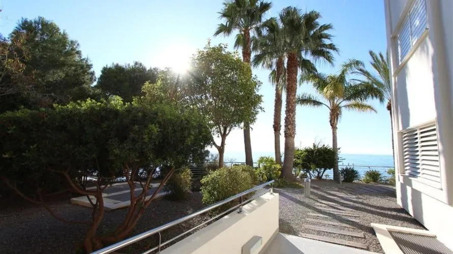 Apartamento de 260m² en El Mascarat, España No. 1197 № 5