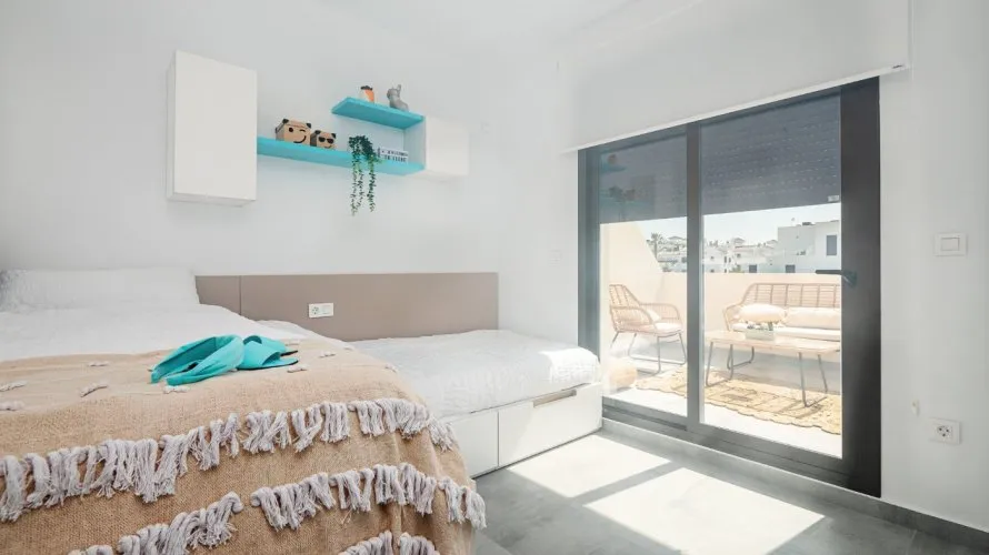 Сasa de 2 dormitorios en Torrevieja, España No. 840 № 7
