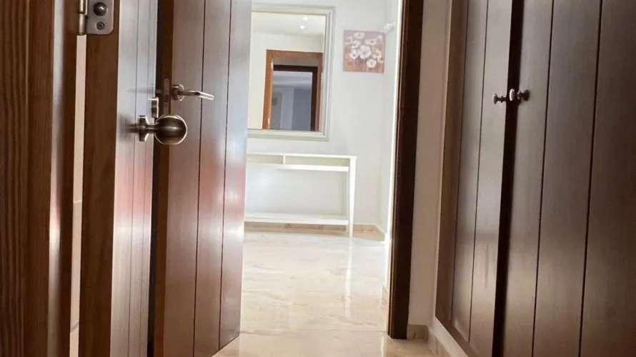 Apartamento de 2 dormitorios en Torrevieja, Spain No. 590 № 24