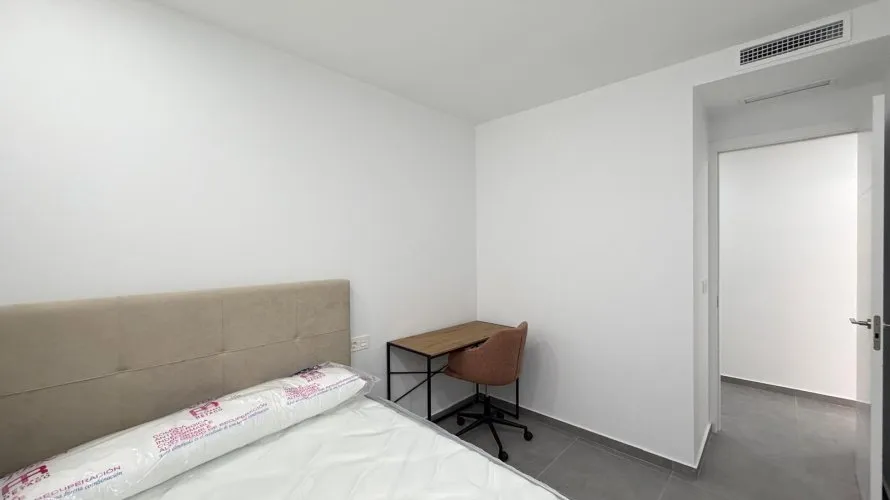 Apartamento de 3 dormitorios en Torrevieja, España No. 620 № 21