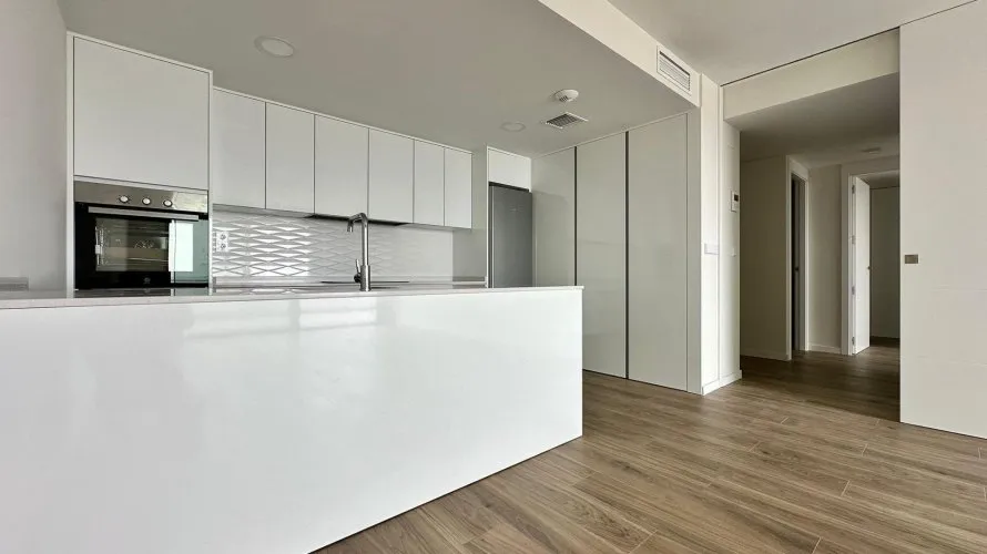 Apartamento de 2 dormitorios en Finestrat, España No. 981 № 19