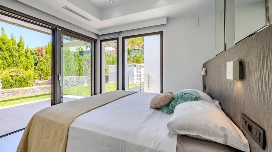Villa de 5 dormitorios en Jávea, España No. 978 № 24