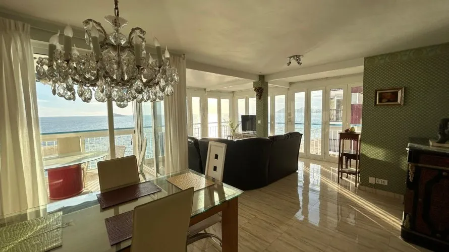 Apartamento de 2 dormitorios en Benidorm, España No. 1032 № 6