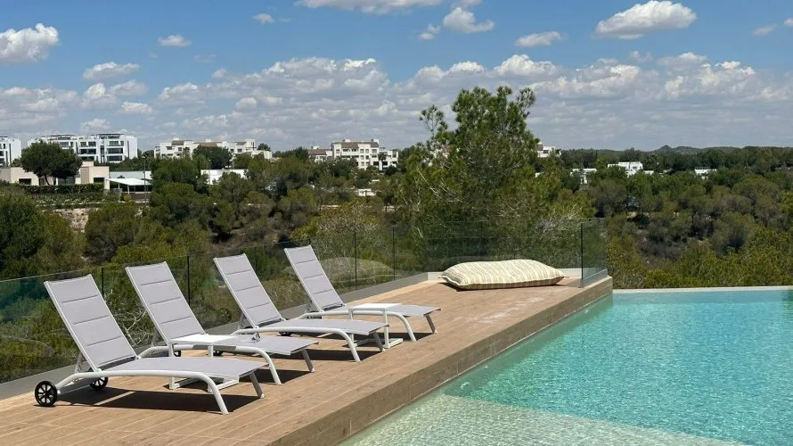 Apartamento de 2 dormitorios en Orihuela, Spain No. 561 № 26