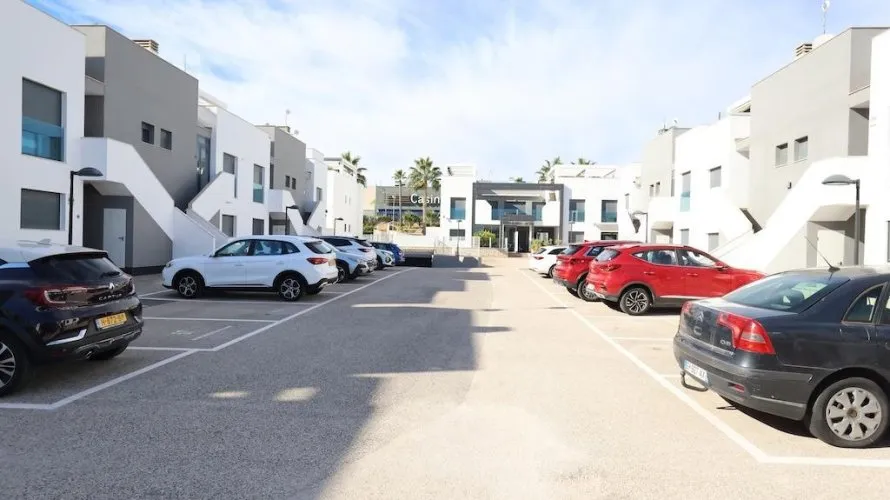 Apartamento de 2 dormitorios en La Zenia, España No. 1209 № 19