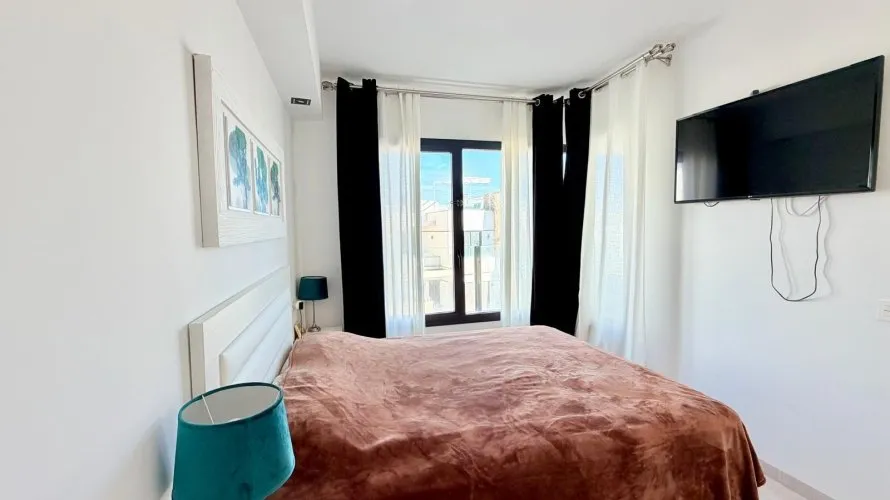Apartamento de 3 dormitorios en La Florida, España No. 1275 № 28