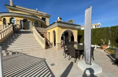 Apartamento de 4 dormitorios en Ciudad Quesada, España No. 653