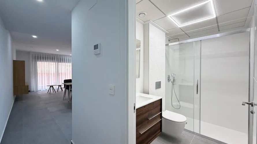 Apartamento de 3 dormitorios en Torrevieja, España No. 620 № 20