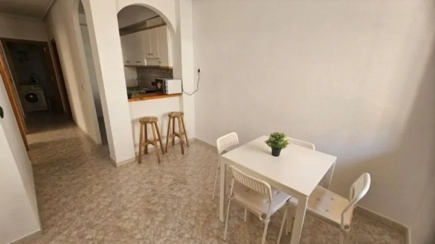 Bungalow de 2 dormitorios en La Zenia, España No. 1329 № 13