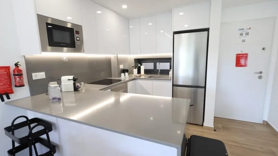 Apartamento de 2 dormitorios en Alicante, España No. 1180 № 5