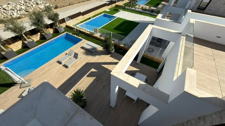 Villa de 5 dormitorios en Finestrat, España No. 1272 № 28