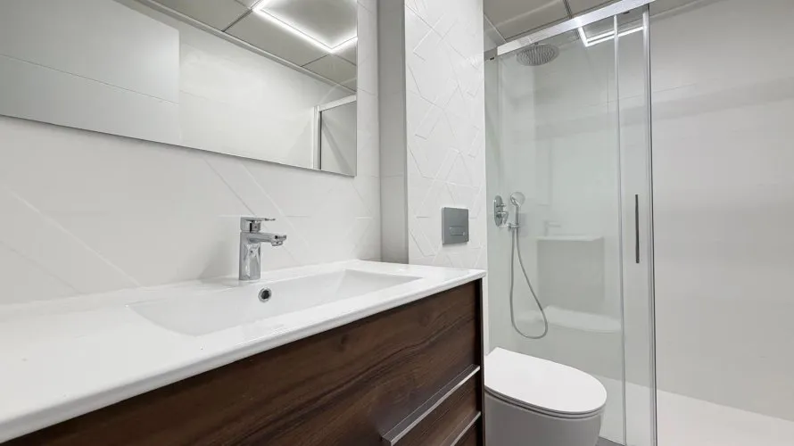 Apartamento de 3 dormitorios en Torrevieja, España No. 620 № 18