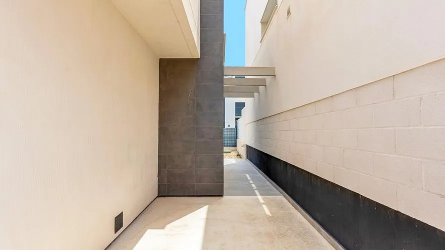 Villa de 3 dormitorios en La Florida, España No. 1336 № 17