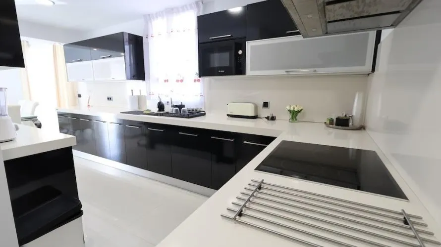 Apartamento de 4 dormitorios en Cabo Roig, España No. 1177 № 2