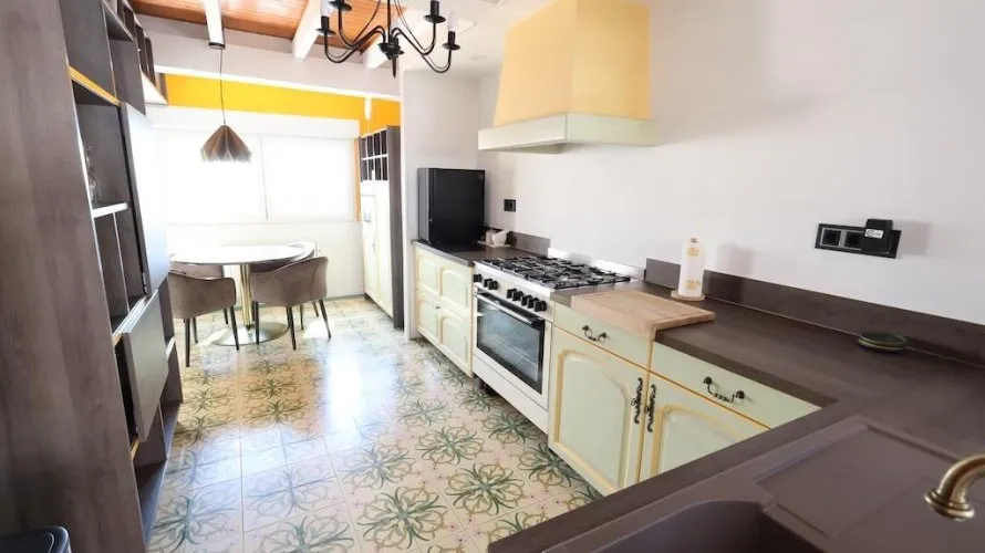 Apartamento de 4 dormitorios en Villamartin, España No. 1129 № 5