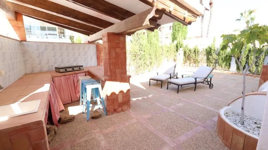 Apartamento de 4 dormitorios en Villamartin, España No. 1129 № 27