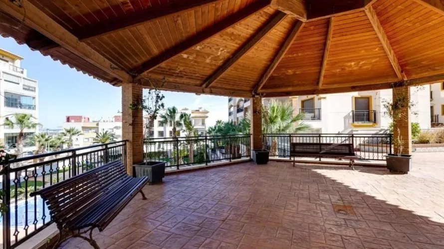 Apartamento de 3 dormitorios en Guardamar del Segura, España No. 1017 № 11