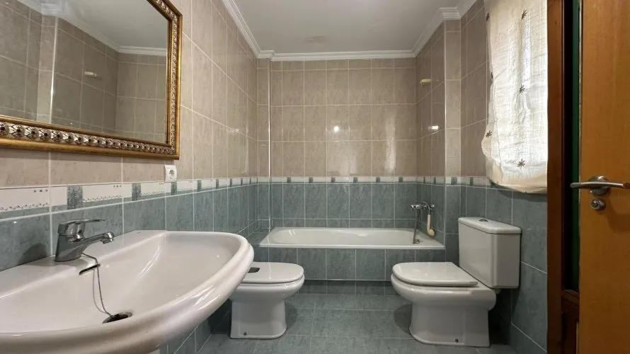 Apartamento de 4 dormitorios en L'Alfàs del Pi, España No. 1261 № 13