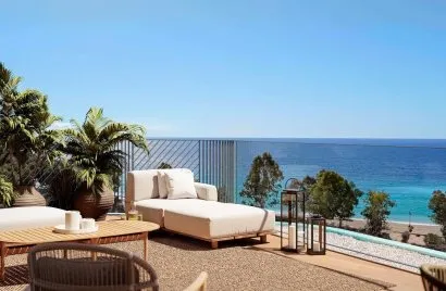 Apartamento de 3 dormitorios en Villajoyosa, Spain No. 544